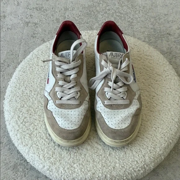 AUTRY Men's Beige and Burgundy Sneakers - Picture 2 of 6
